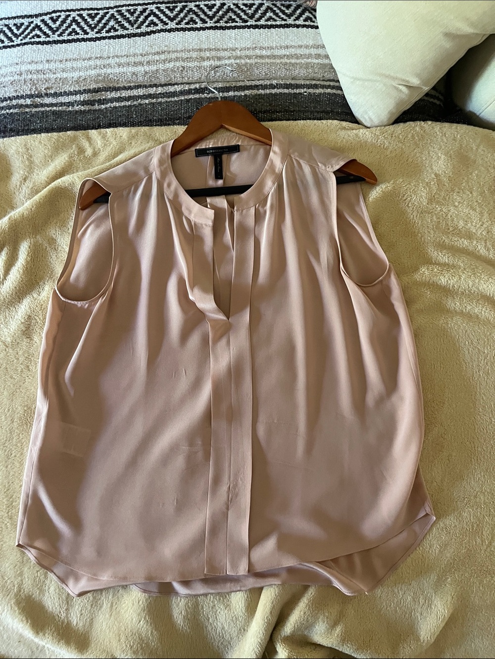 BCBGMaxAzria Blush Pink Sleeveless Pleat-Front Blouse